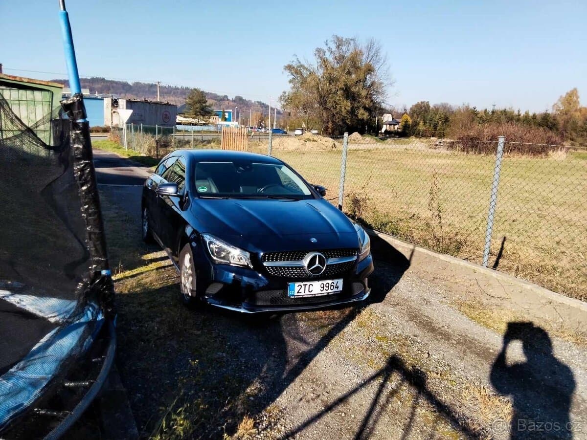 2016 Mercedes-Benz CLA