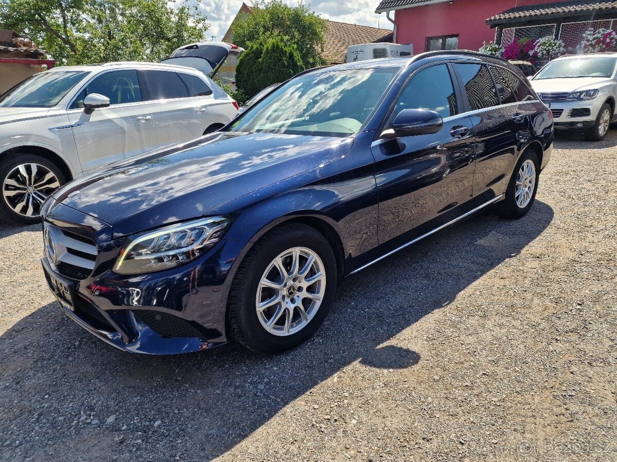 2019 Mercedes-Benz OSTATNÍ