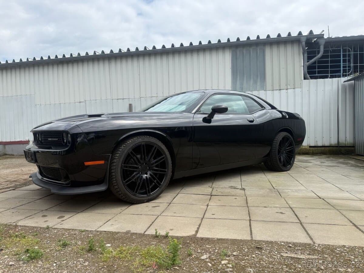 2017 Dodge CHALLENGER