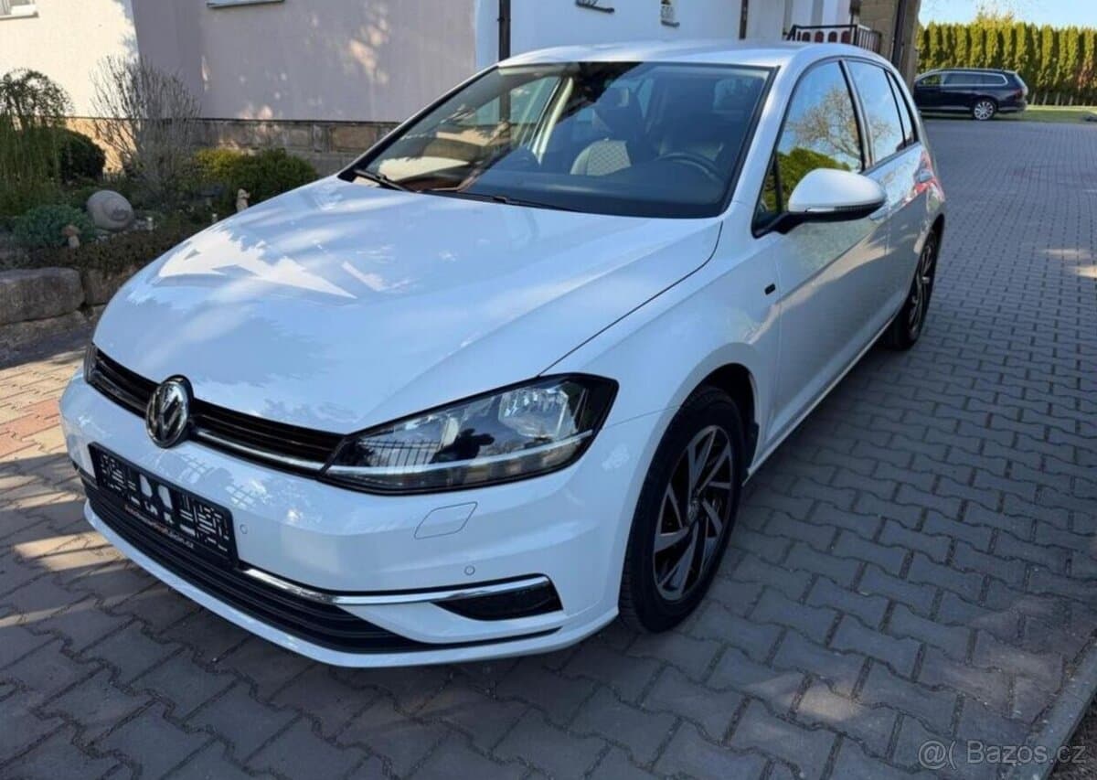 2018 Volkswagen GOLF