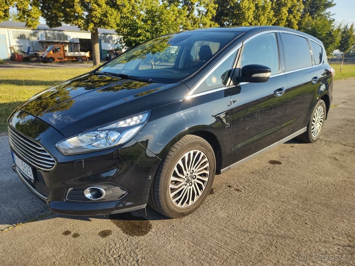 2019 Ford S-MAX