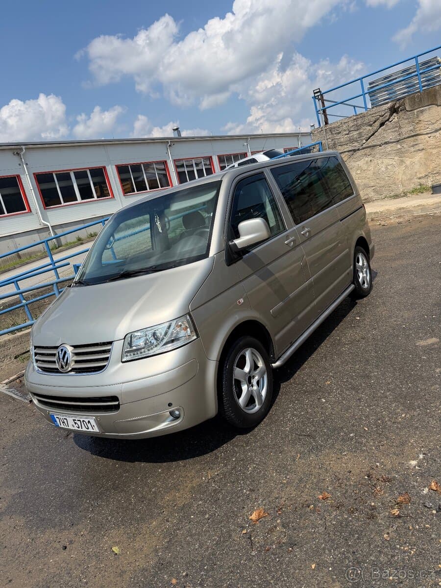 Volkswagen MULTIVAN