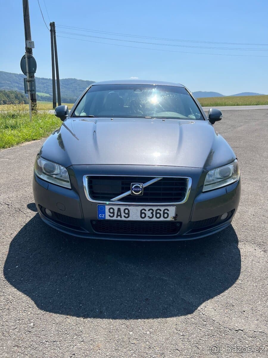 Volvo S80