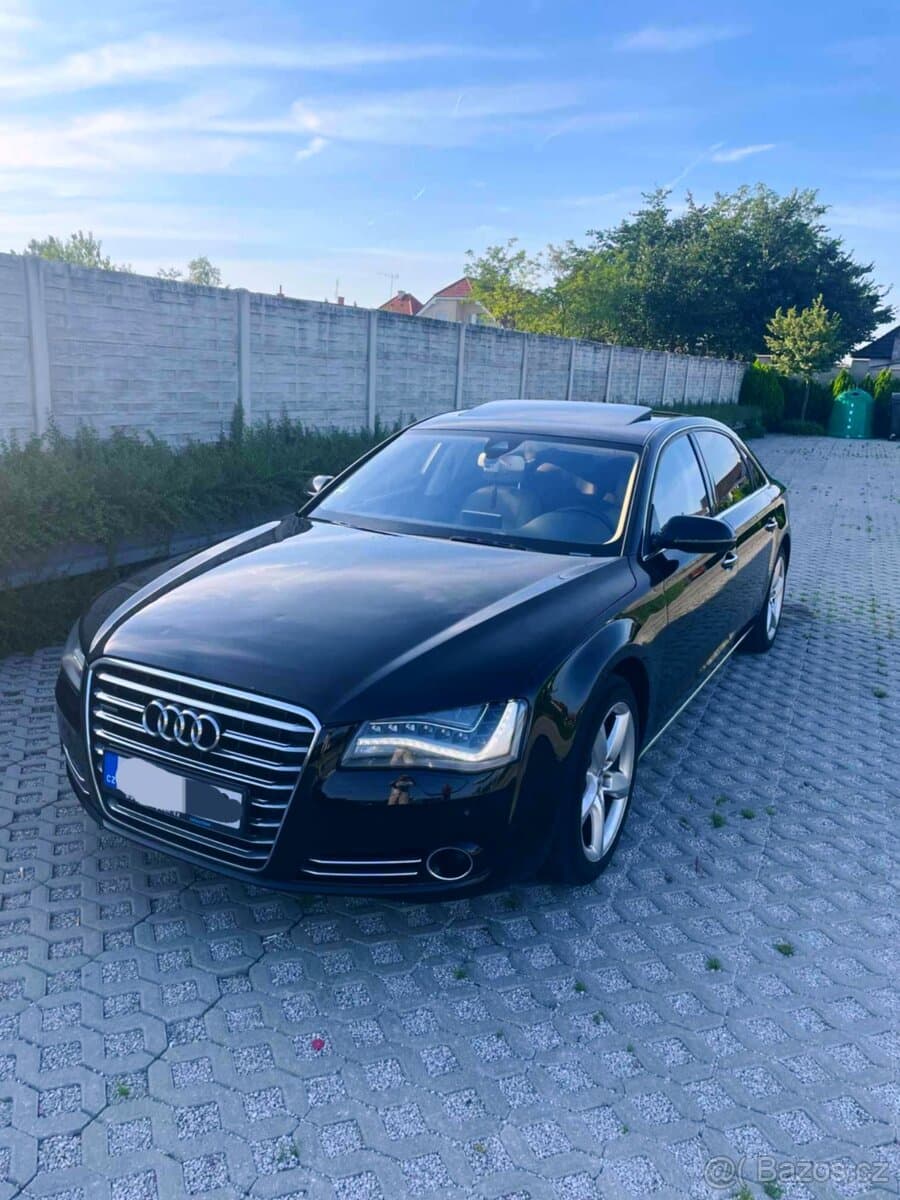 2012 Audi A8
