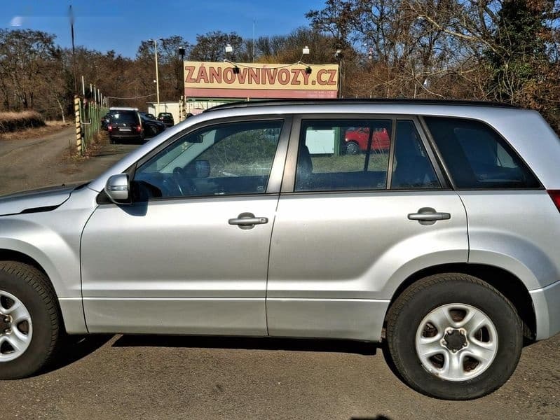2009 Suzuki GRAND