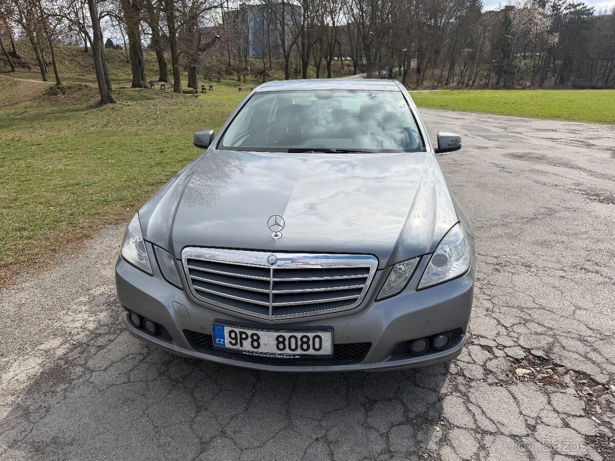 2011 Mercedes-Benz OSTATNÍ