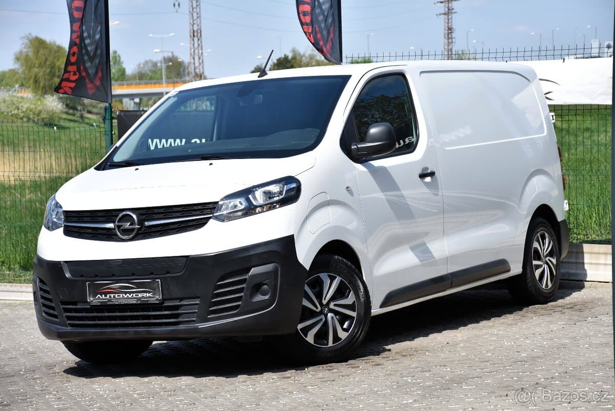 2021 Opel VIVARO