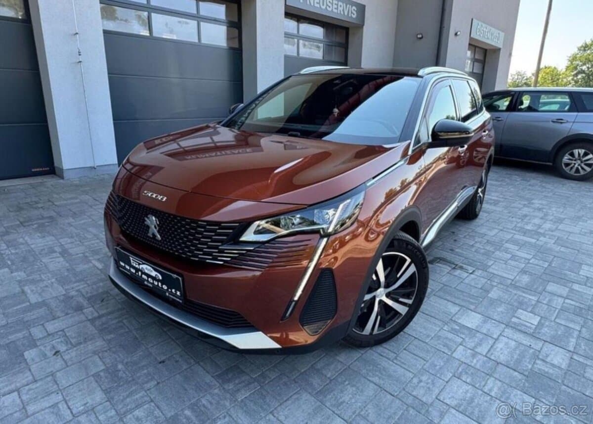 2023 Peugeot 5008