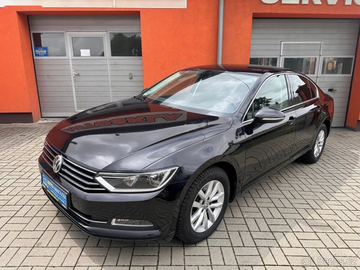 2015 Volkswagen PASSAT