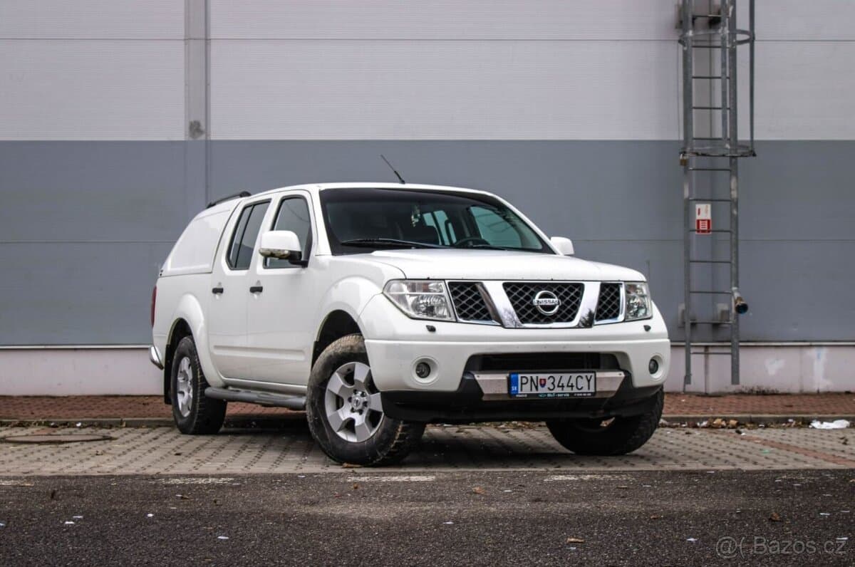 2009 Nissan NAVARA
