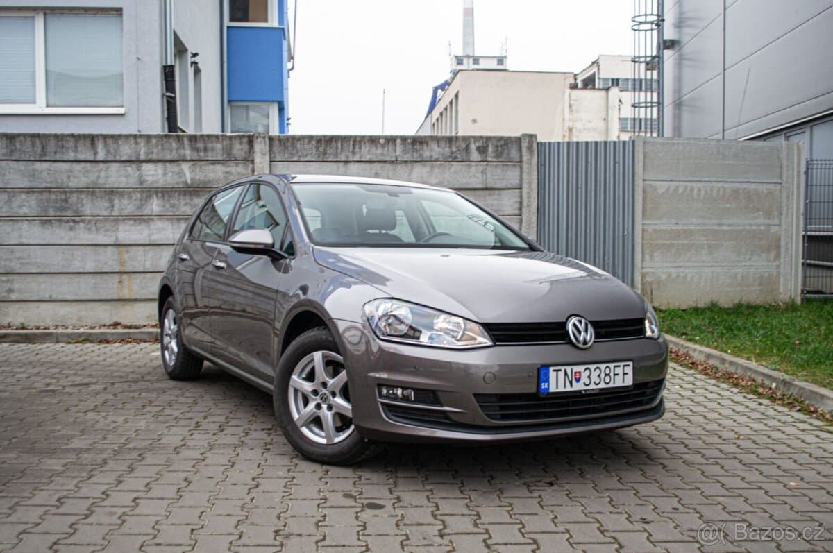 2016 Volkswagen GOLF
