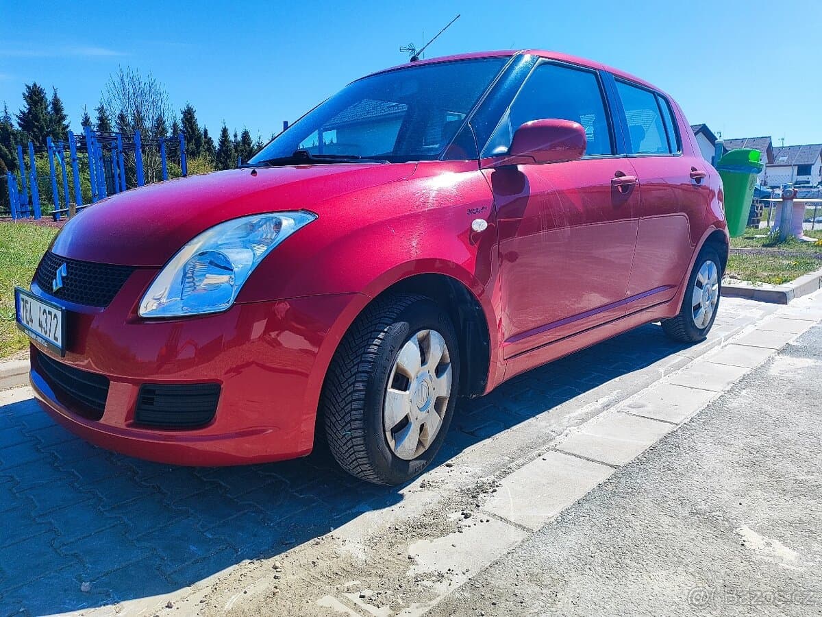 2010 Suzuki SWIFT