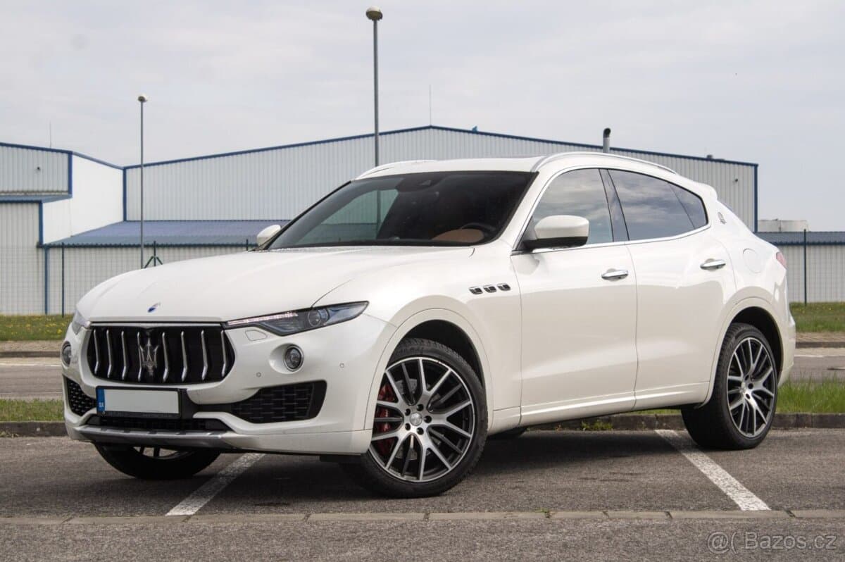 2016 Maserati LEVANTE