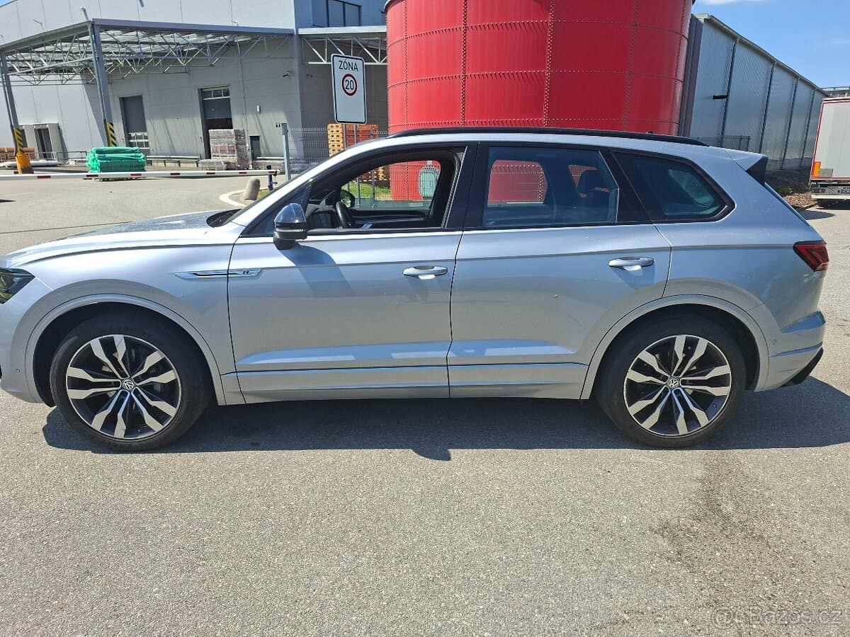 2019 Volkswagen TOUAREG
