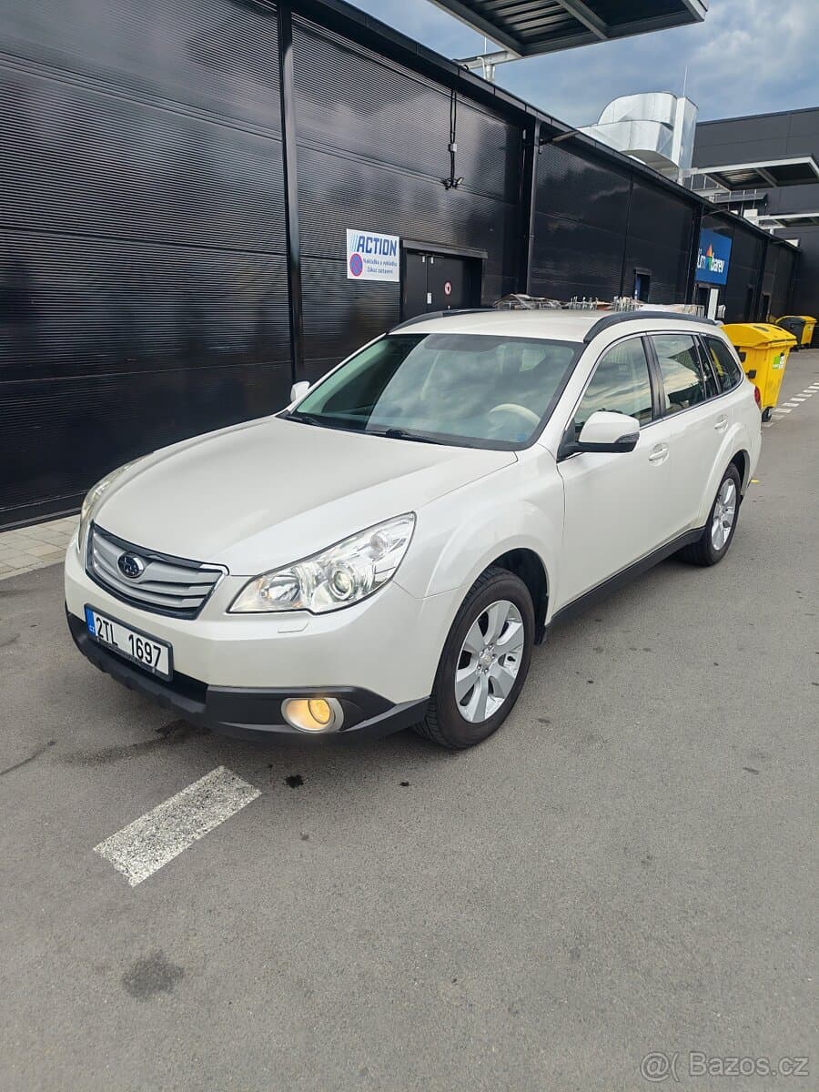 2013 Subaru OUTBACK
