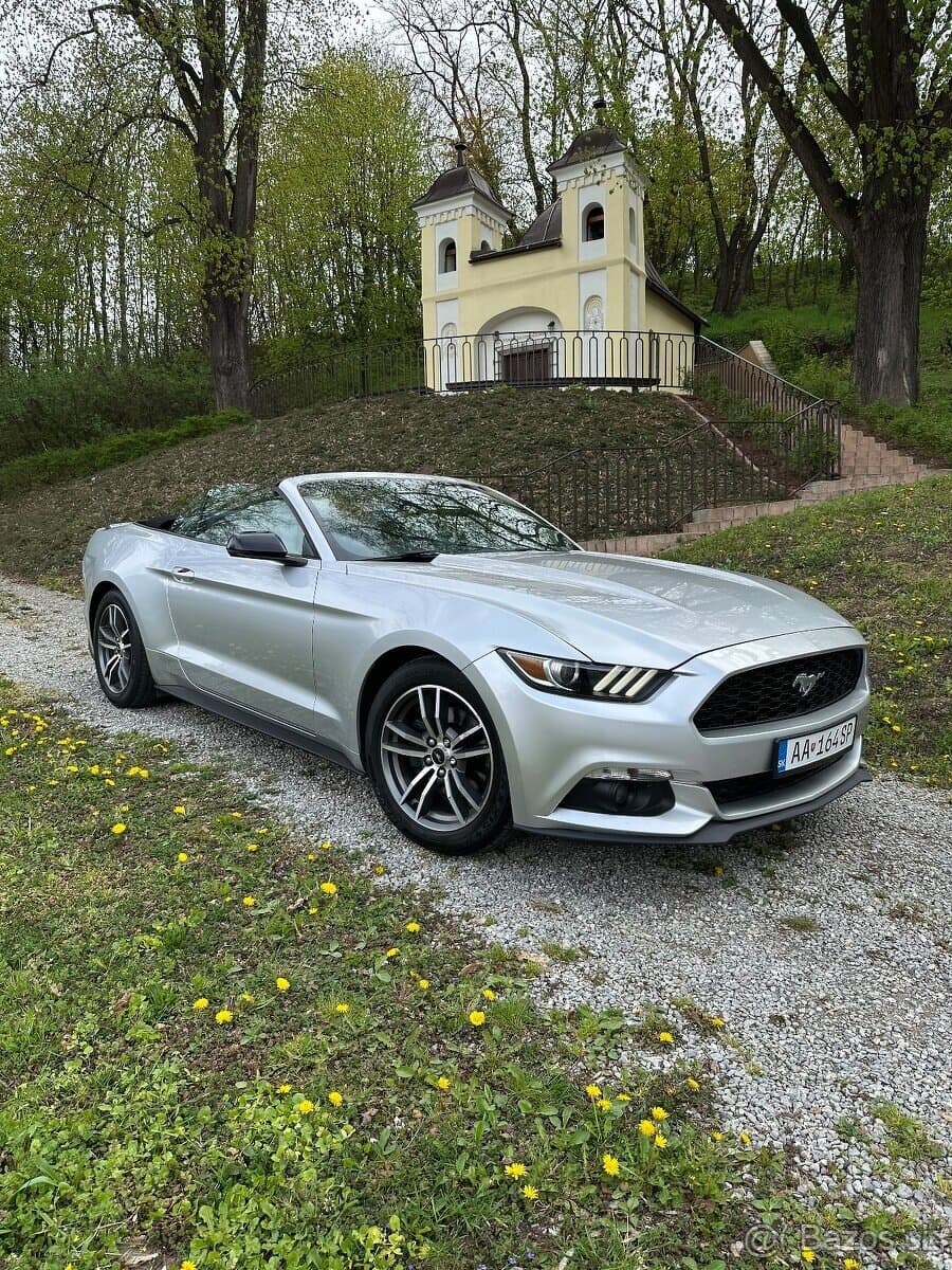 2016 Ford MUSTANG