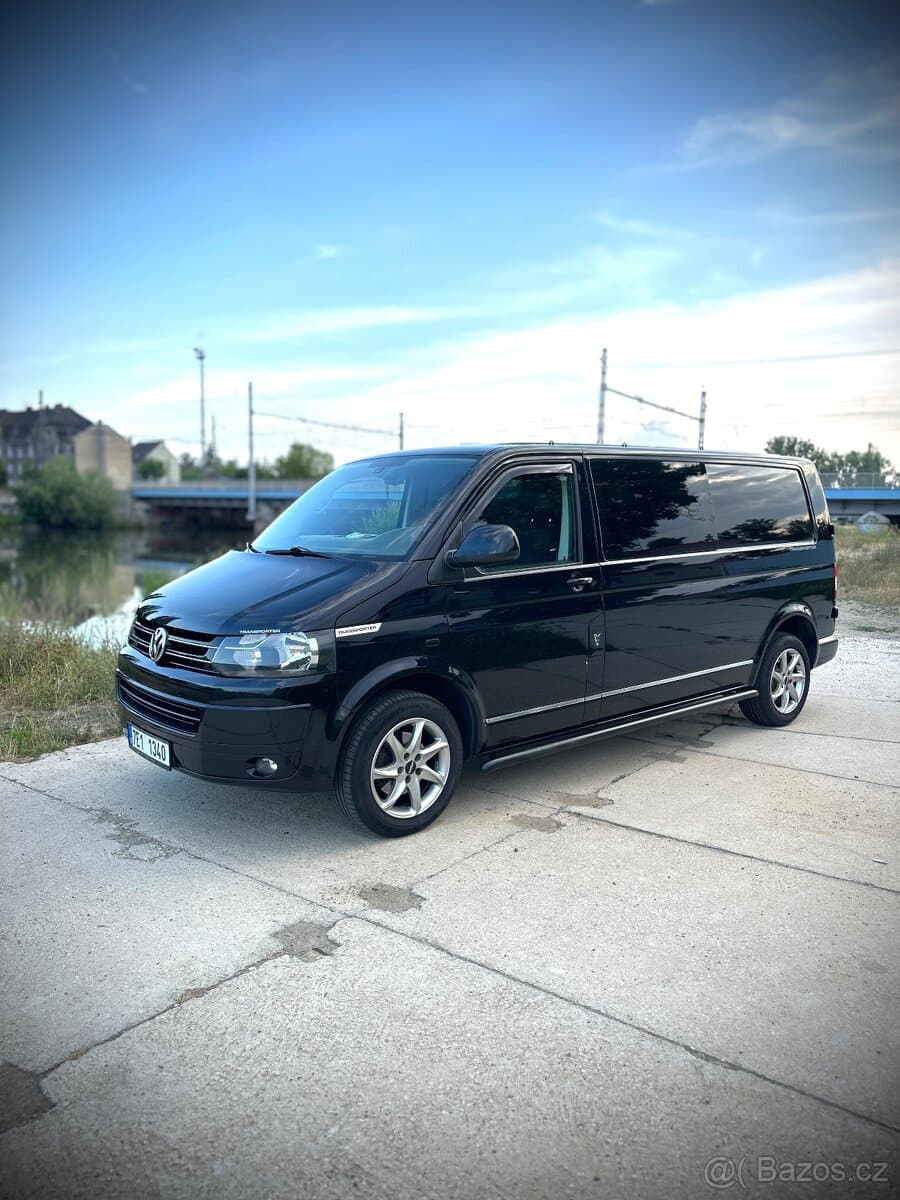 2011 Volkswagen TRANSPORTER