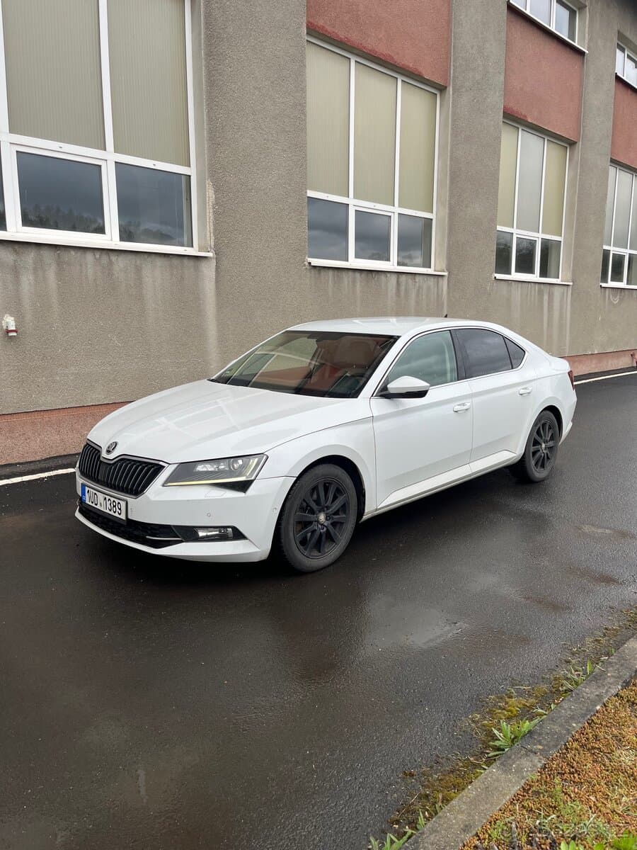 2016 Škoda SUPERB