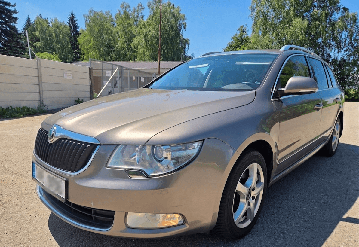 2010 Škoda SUPERB