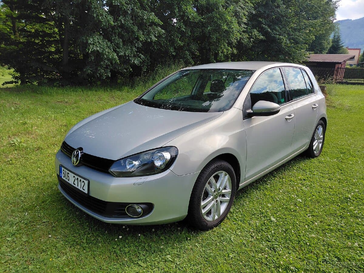 2010 Volkswagen GOLF