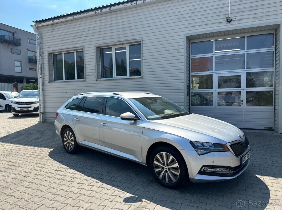 2022 Škoda SUPERB