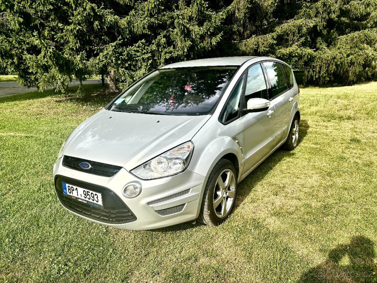 2010 Ford S-MAX