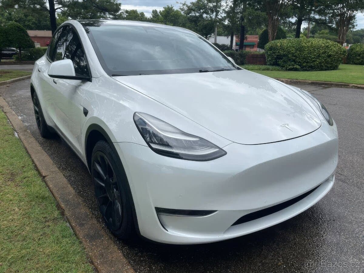 2020 Tesla MODEL Y