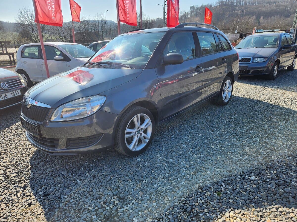 2011 Škoda FABIA