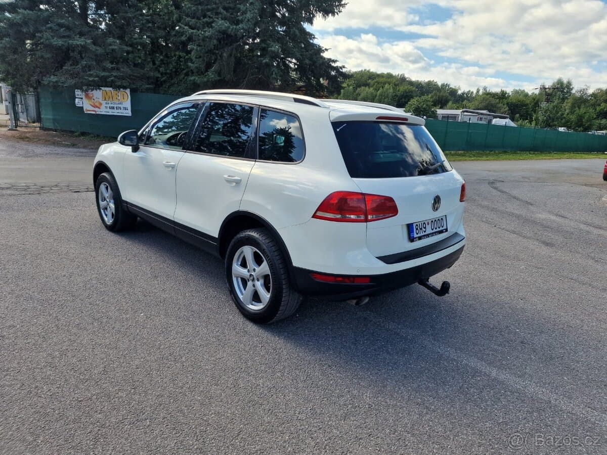 2011 Volkswagen TOUAREG
