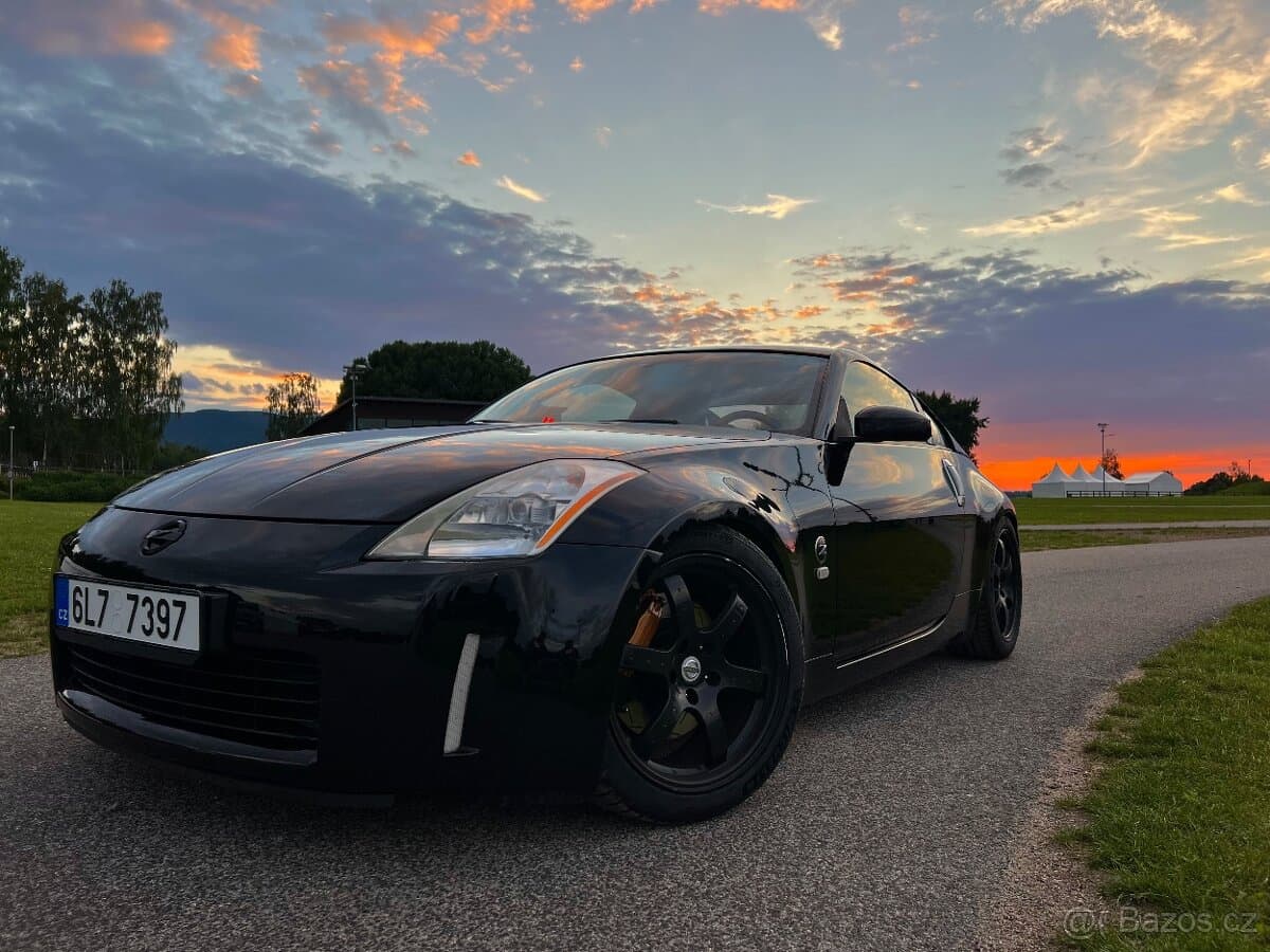 2004 Nissan OSTATNÍ