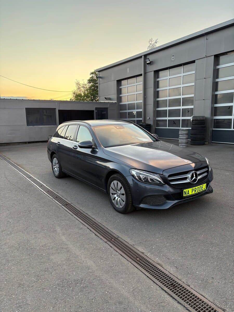 2016 Mercedes-Benz OSTATNÍ