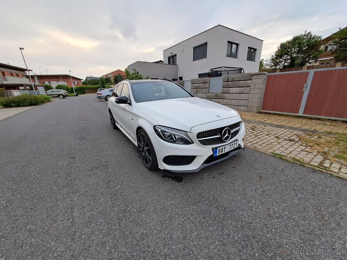 2016 Mercedes-Benz OSTATNÍ