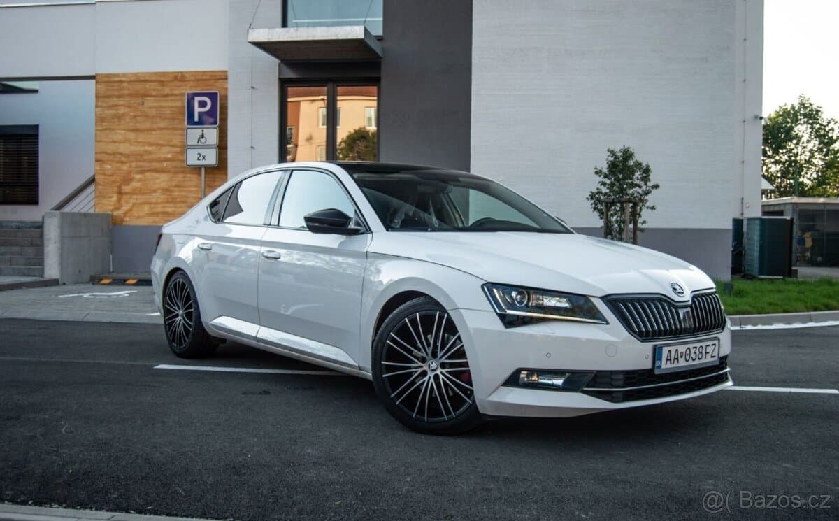 2016 Škoda SUPERB