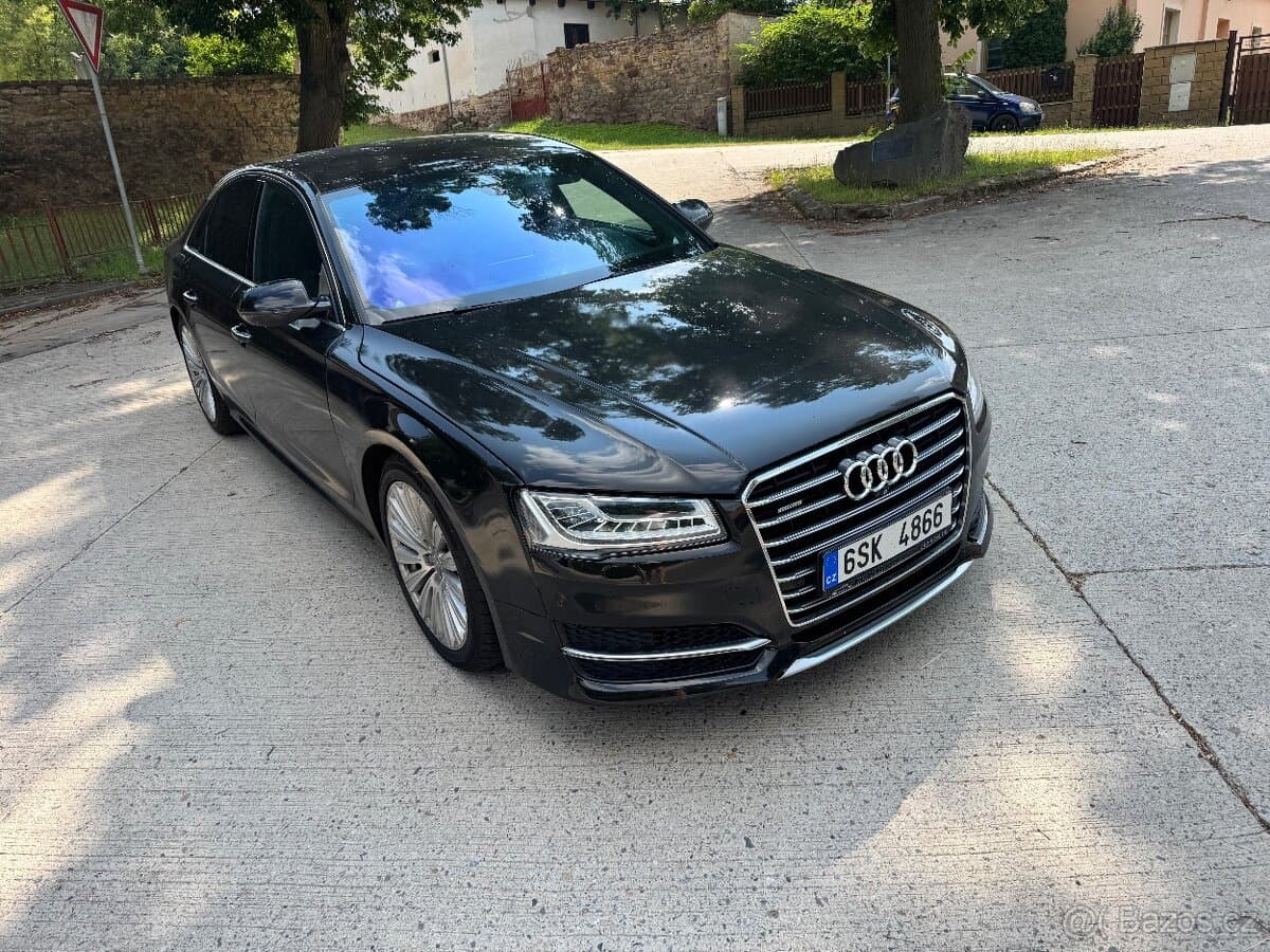 2014 Audi A8