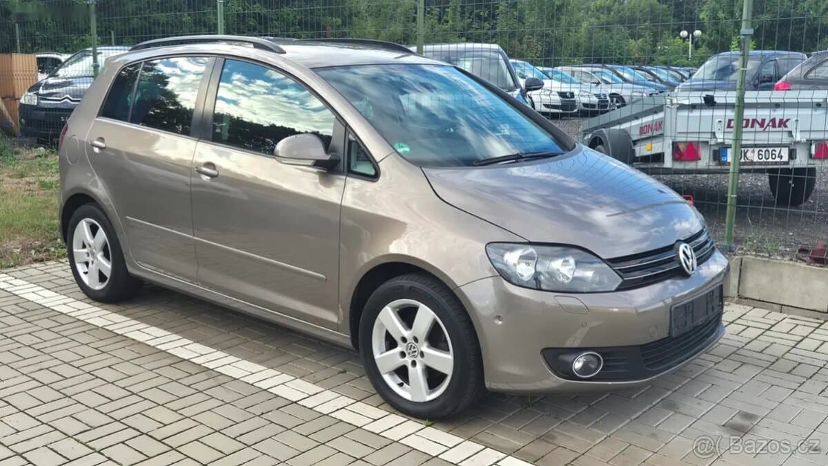 2010 Volkswagen GOLF