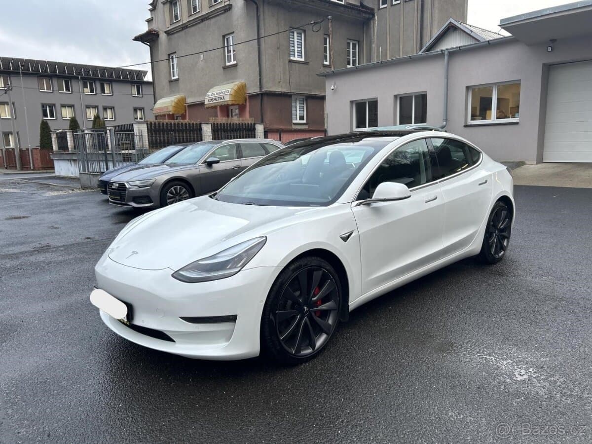 2020 Tesla MODEL 3