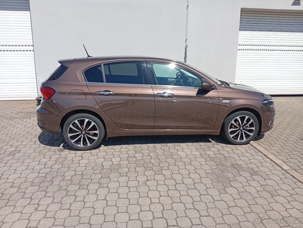 2017 Fiat TIPO