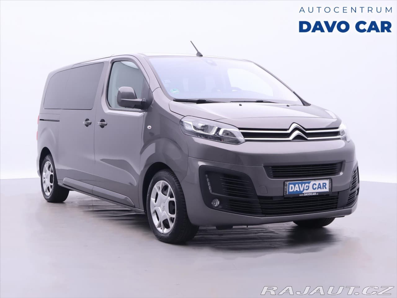 Citroën SpaceTourer 2,0 HDI 130kW Aut. 8-Míst