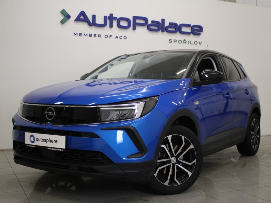 Opel Grandland 1,2 Turbo 96kW AT 32tkm.Z