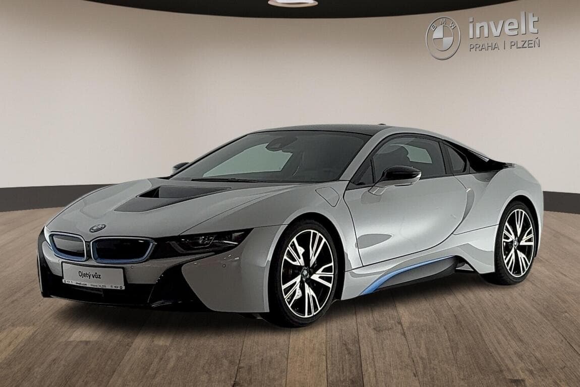 2015 BMW i8