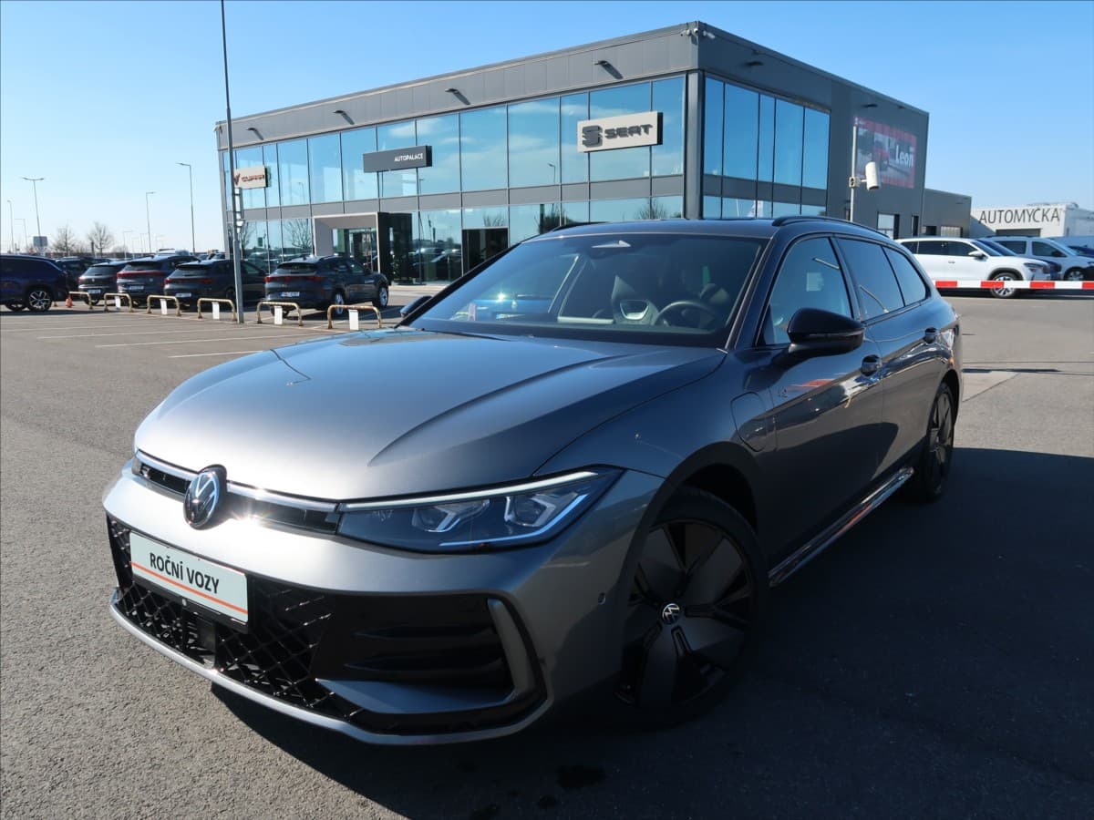 2025 Volkswagen PASSAT