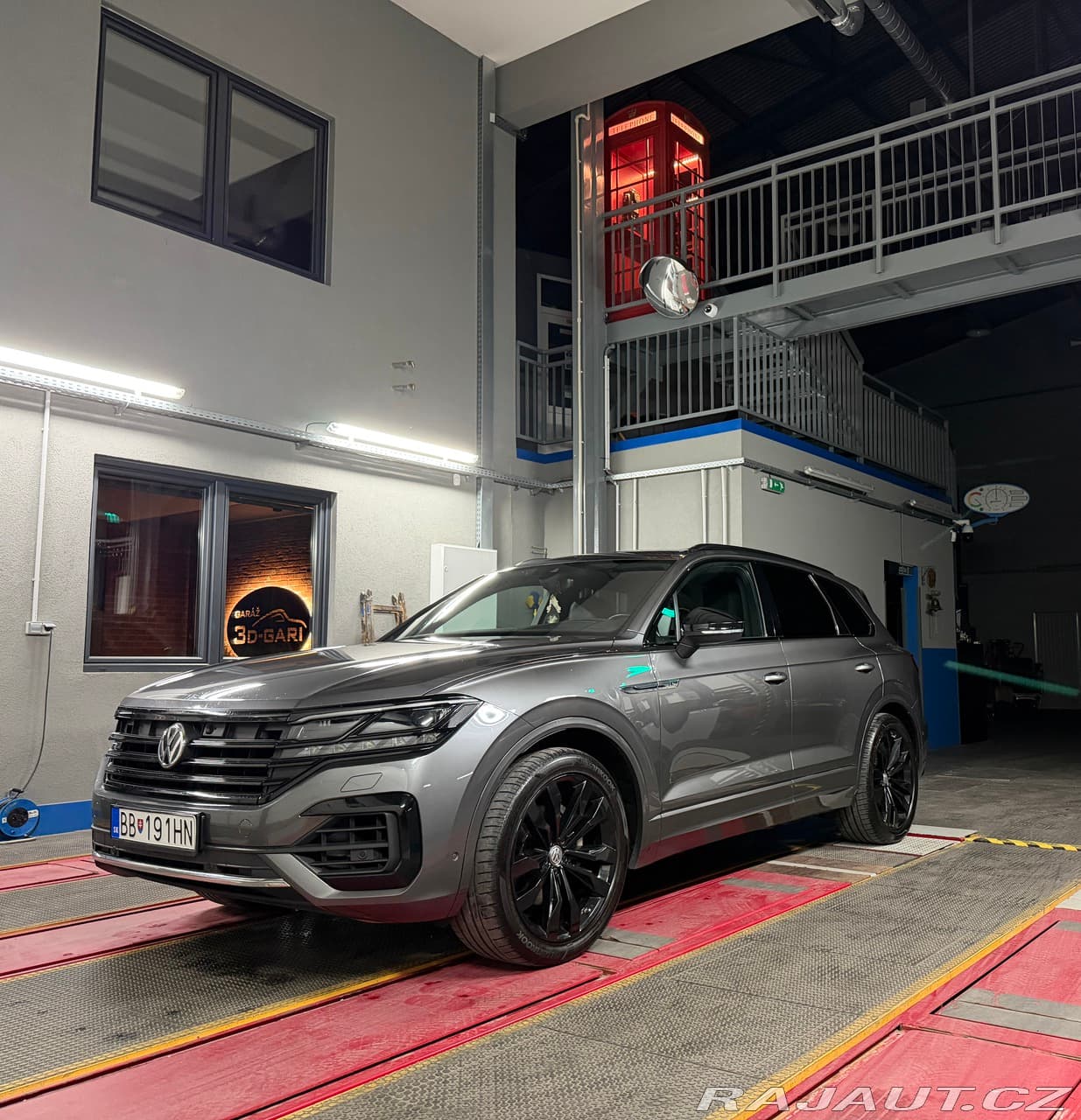 2019 Volkswagen TOUAREG