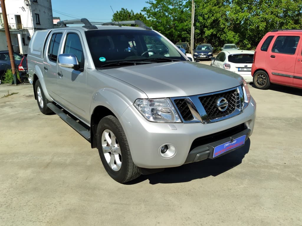 2012 Nissan NAVARA