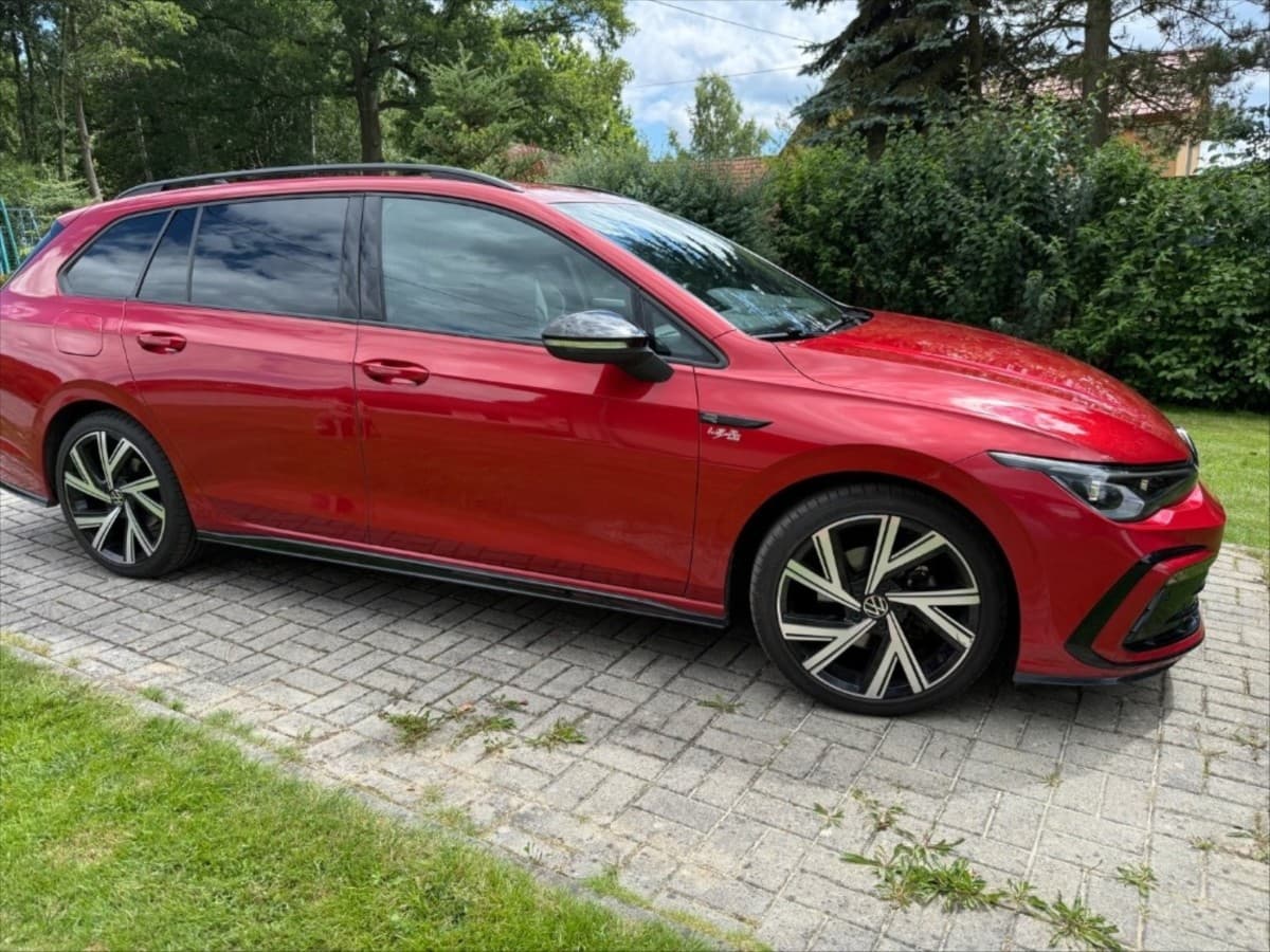 2021 Volkswagen GOLF