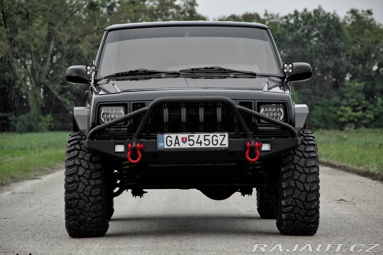 2001 Jeep CHEROKEE