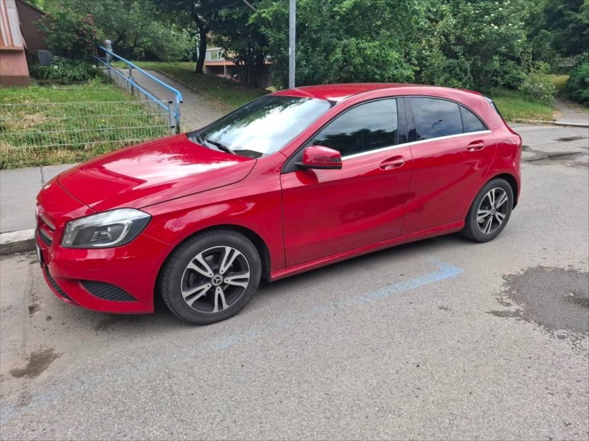 2014 Mercedes-Benz A-CLASS