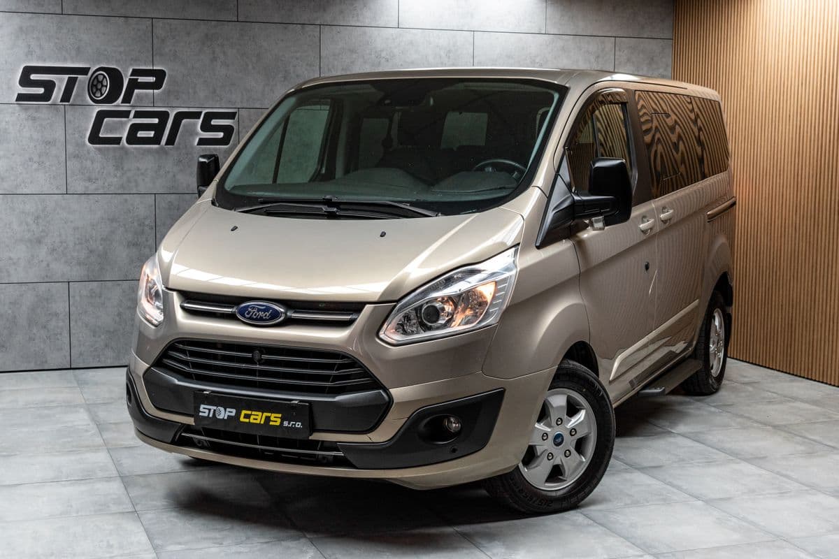 2017 Ford TOURNEO