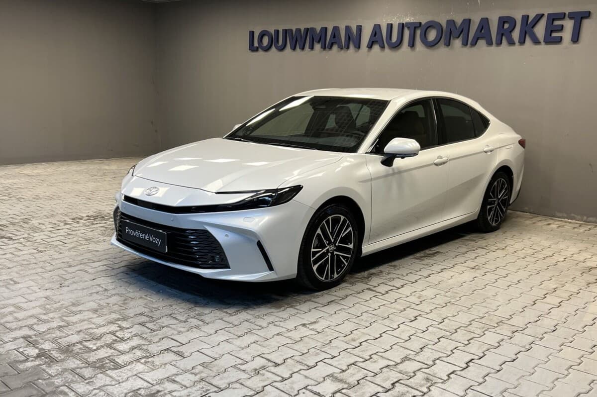 2026 Toyota CAMRY