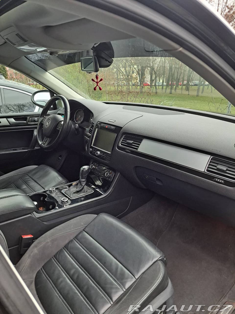 2013 Volkswagen TOUAREG