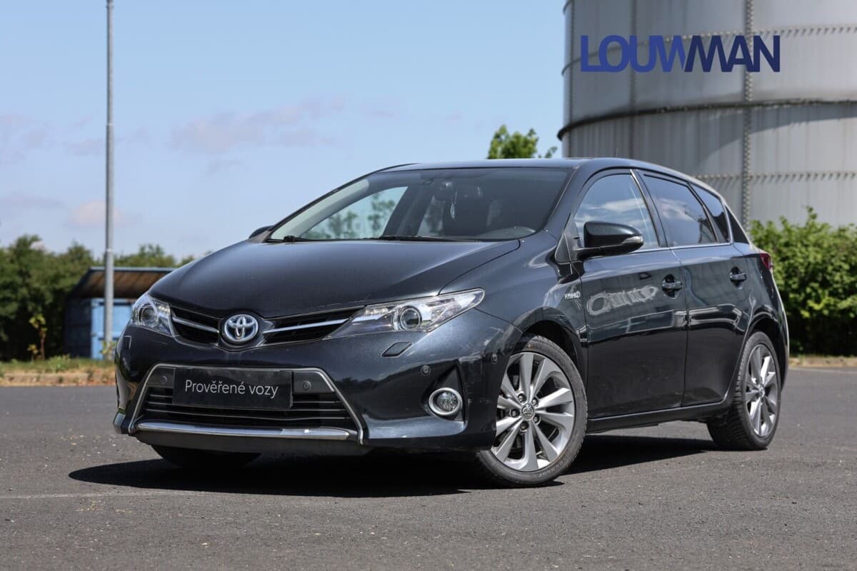 2013 Toyota AURIS